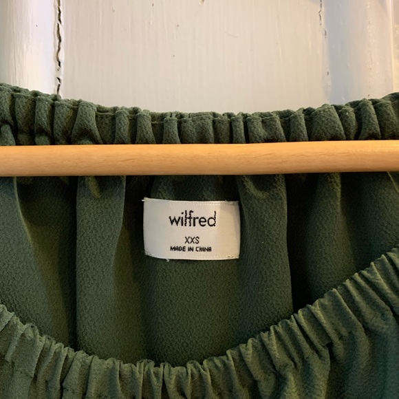 Aritzia Off the Shoulder Top - Picture 3 of 3